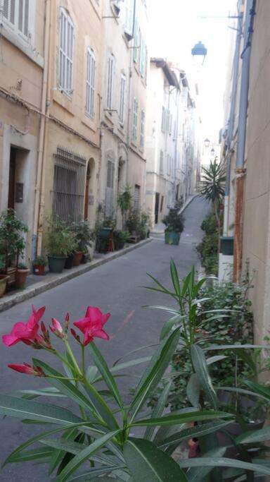 Ferienwohnung La Piboule - Au Coeur Du Panier T2 -39M2 Marseilles Exterior foto