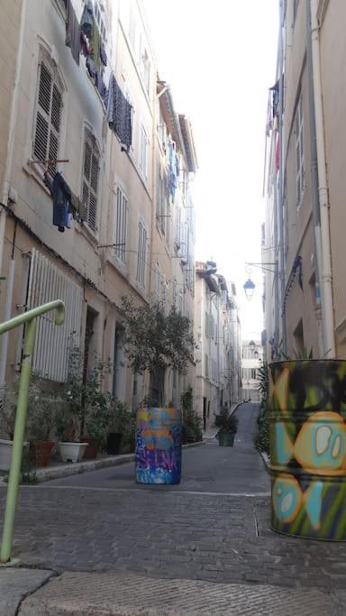 Ferienwohnung La Piboule - Au Coeur Du Panier T2 -39M2 Marseilles Exterior foto